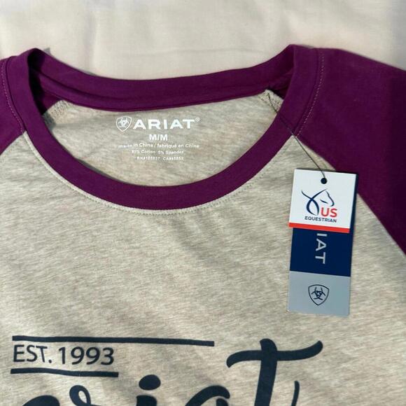 ARIAT Womens Varsity Logo T-Shirt - Picture 2 of 2